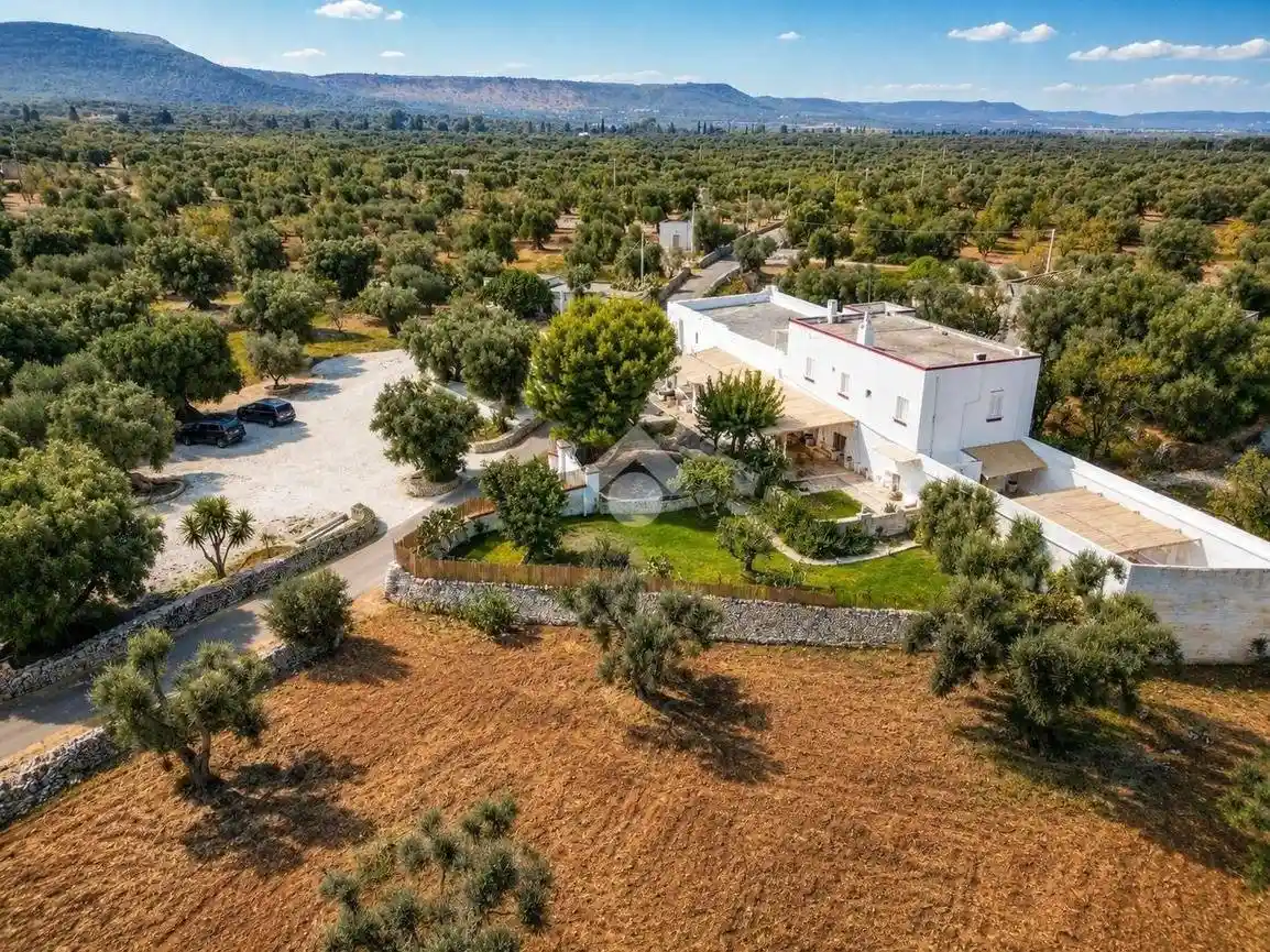 Rustico - Casale in vendita a Ostuni