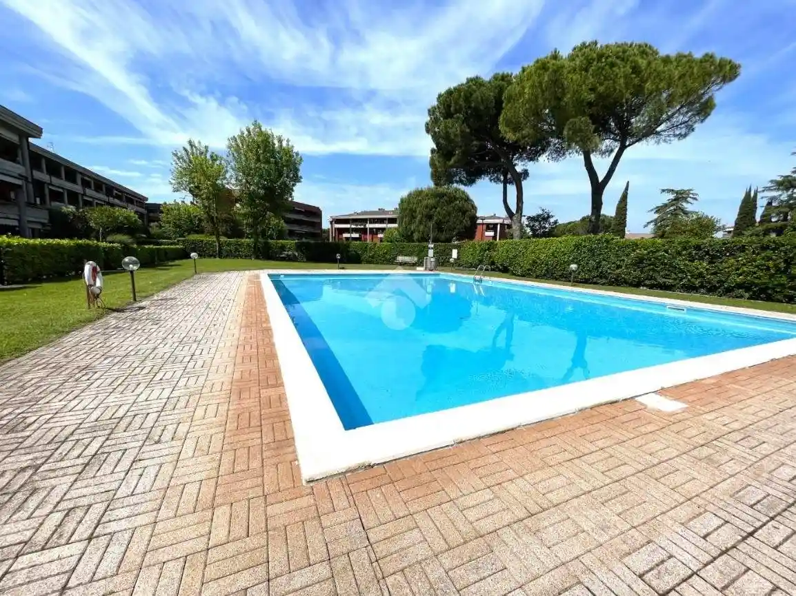 Appartamento in vendita a Desenzano del Garda