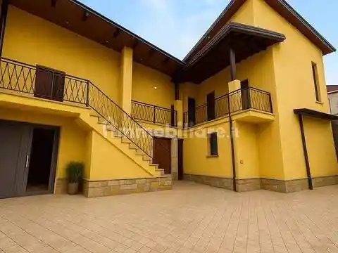 Villa in vendita a Rovato