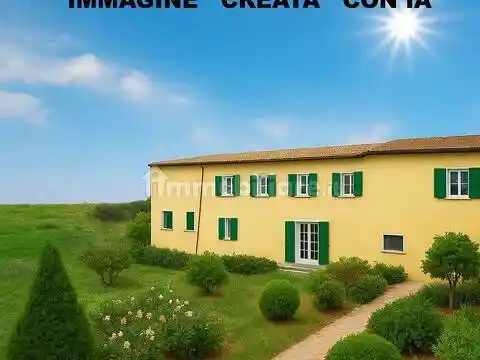 Rustico - Casale in vendita a Adro
