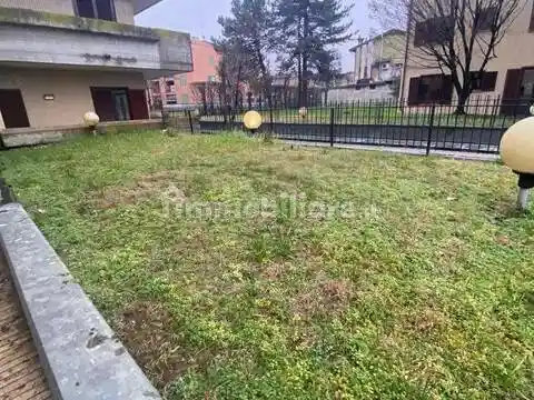 Appartamento in vendita a Castrezzato
