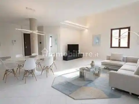 Appartamento in vendita a Rovato