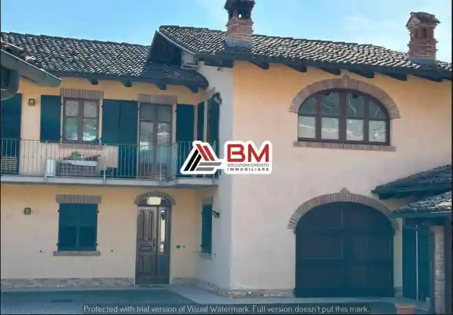 Villa in vendita a Vezza d'Alba
