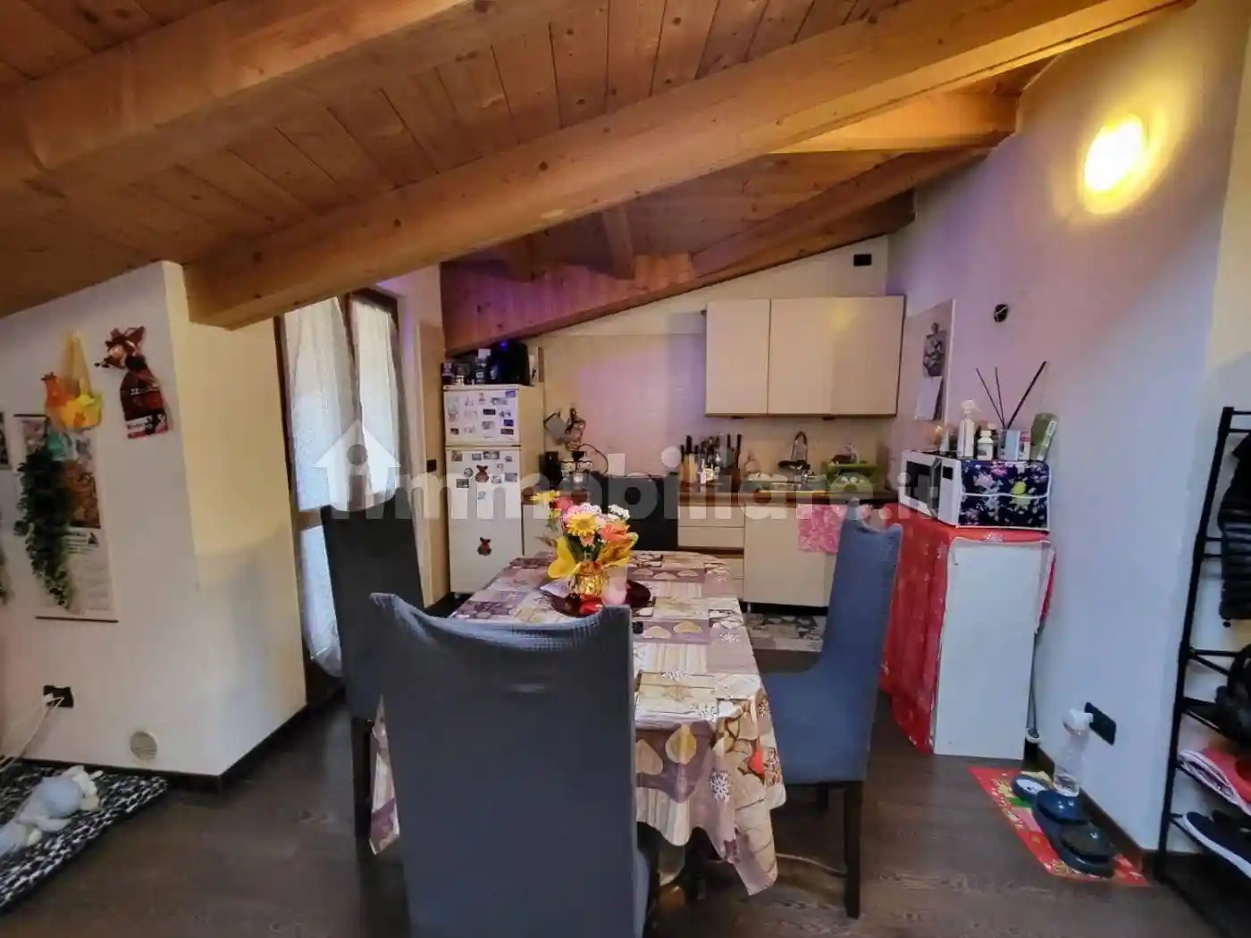 Appartamento in vendita a Barni