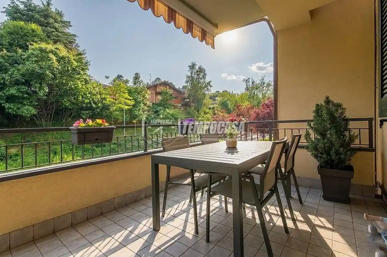 Appartamento in vendita a Appiano Gentile