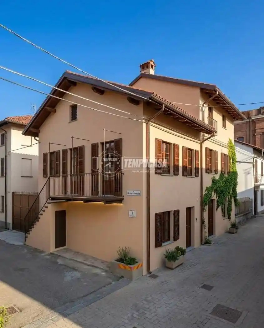 Villa in vendita a Pralormo