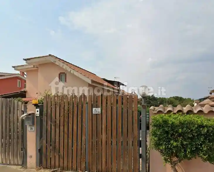 Villa in vendita a Ardea
