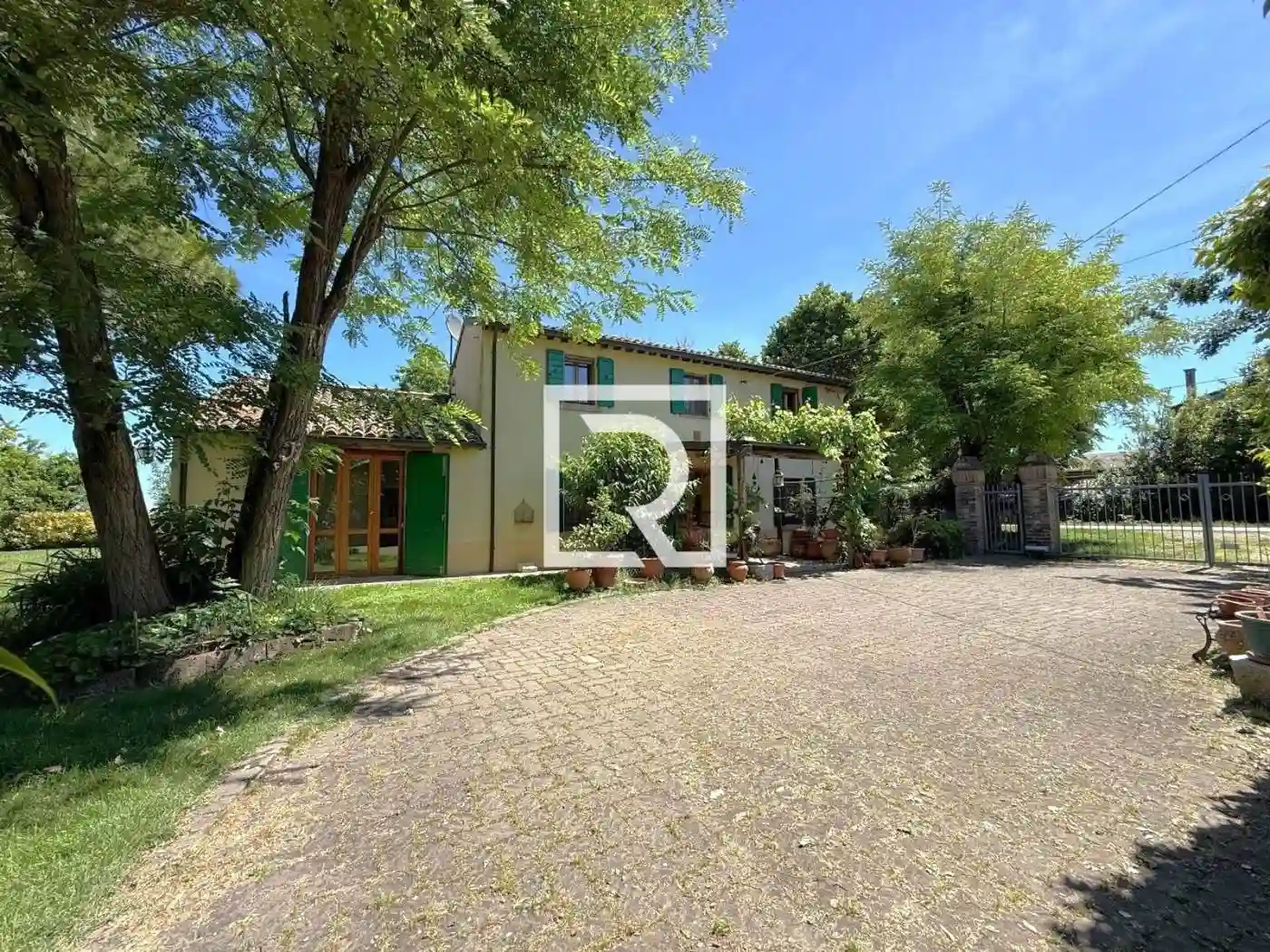 Villa - foto 2