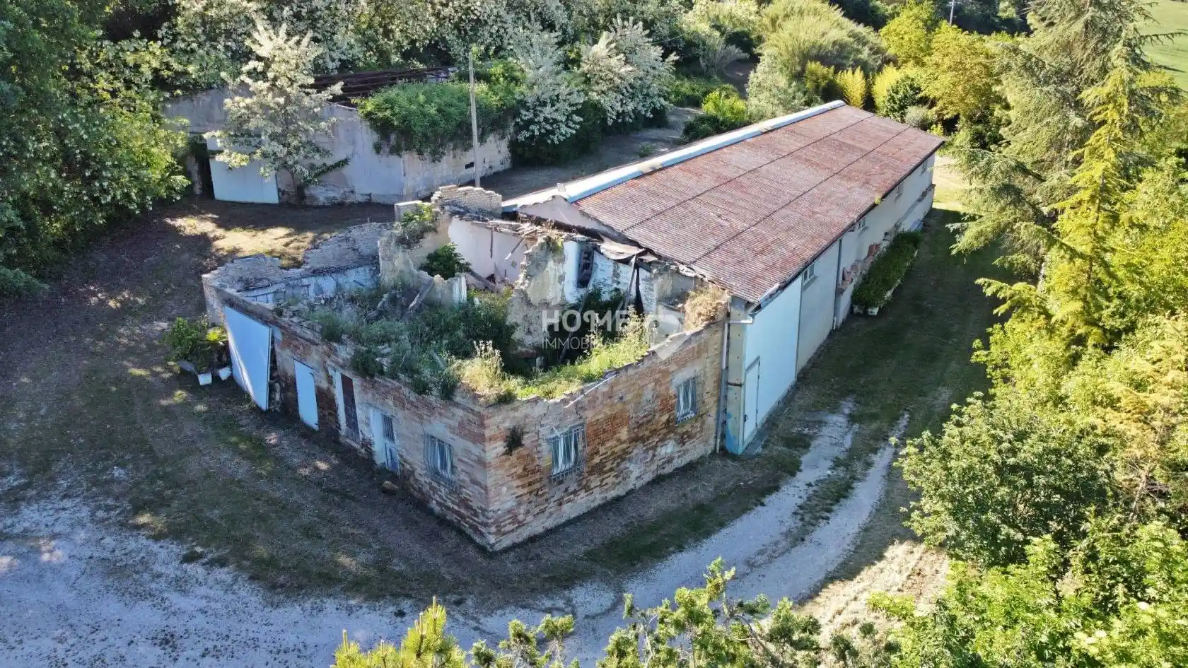 Rustico - Casale in vendita a Corridonia