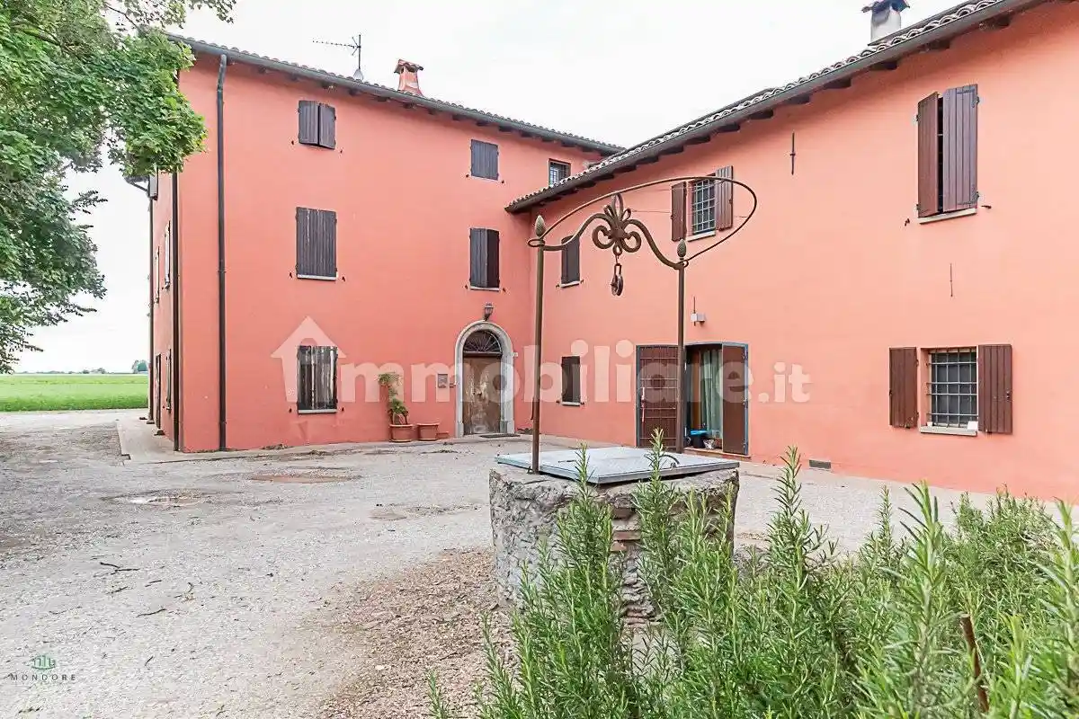 Villetta a schiera in vendita a Castel Guelfo di Bologna