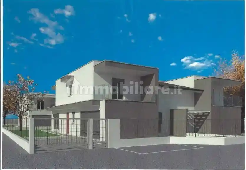 Villa in vendita a Ferno