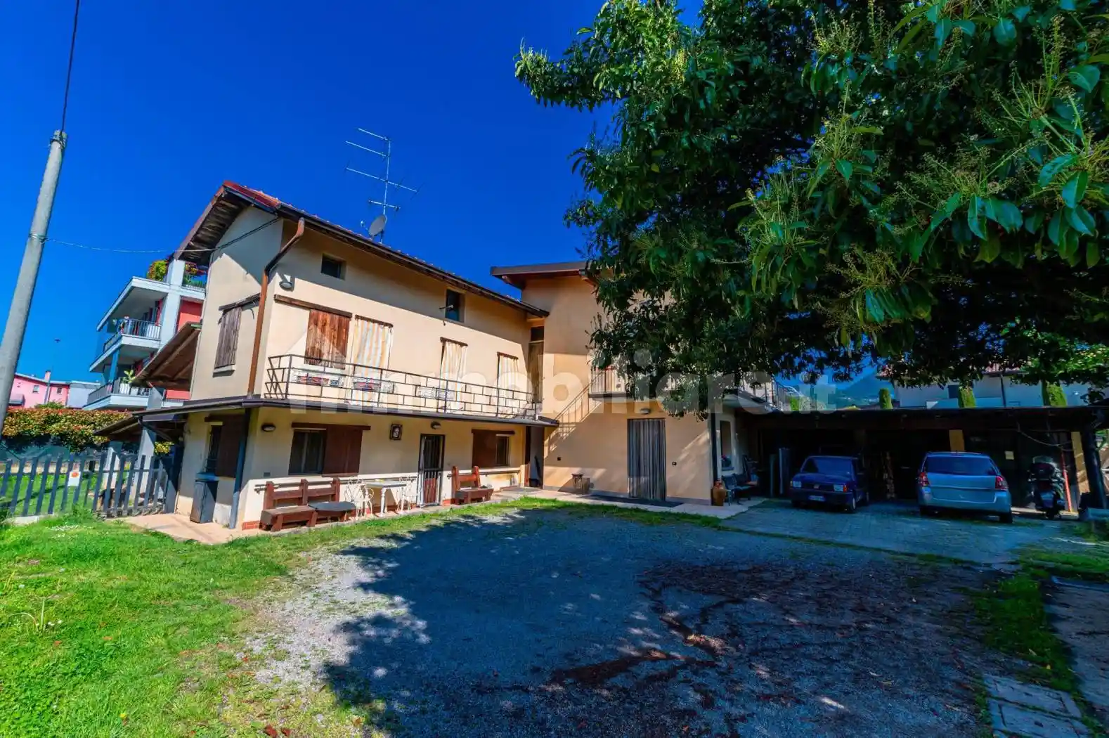 Villa in vendita a Scanzorosciate