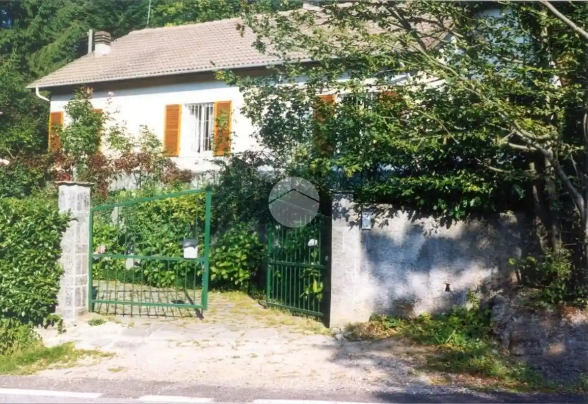 Casa indipendente in vendita a Cairo Montenotte
