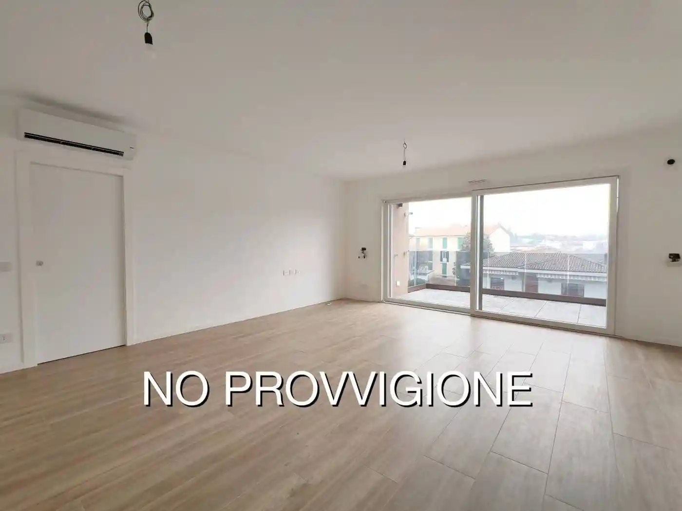 Appartamento in vendita a Montano Lucino