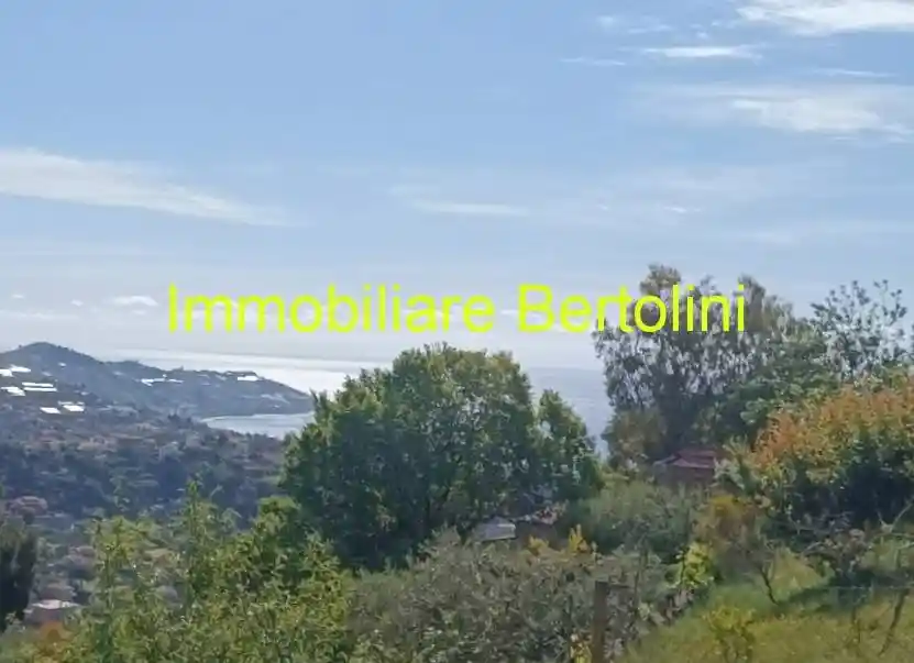 Casa indipendente in vendita a Sanremo