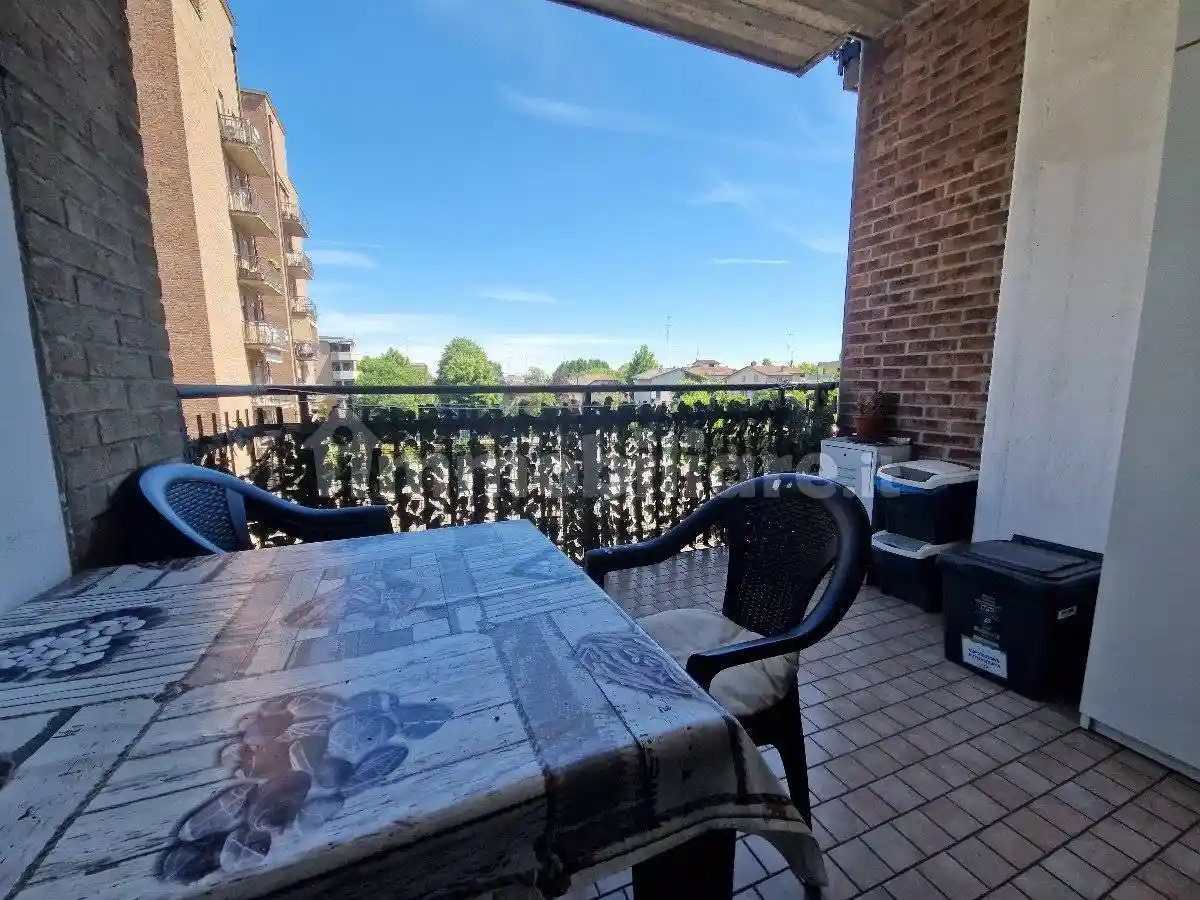 Appartamento in vendita a Reggio Emilia