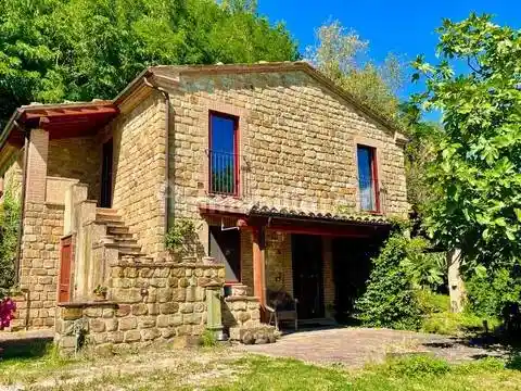 Rustico - Casale in vendita a San Ginesio