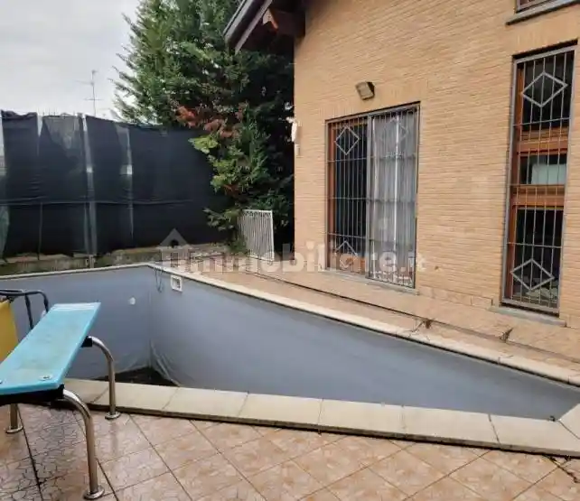 Villetta a schiera in vendita a Bregnano