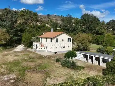 Rustico - Casale in vendita a Torre San Patrizio
