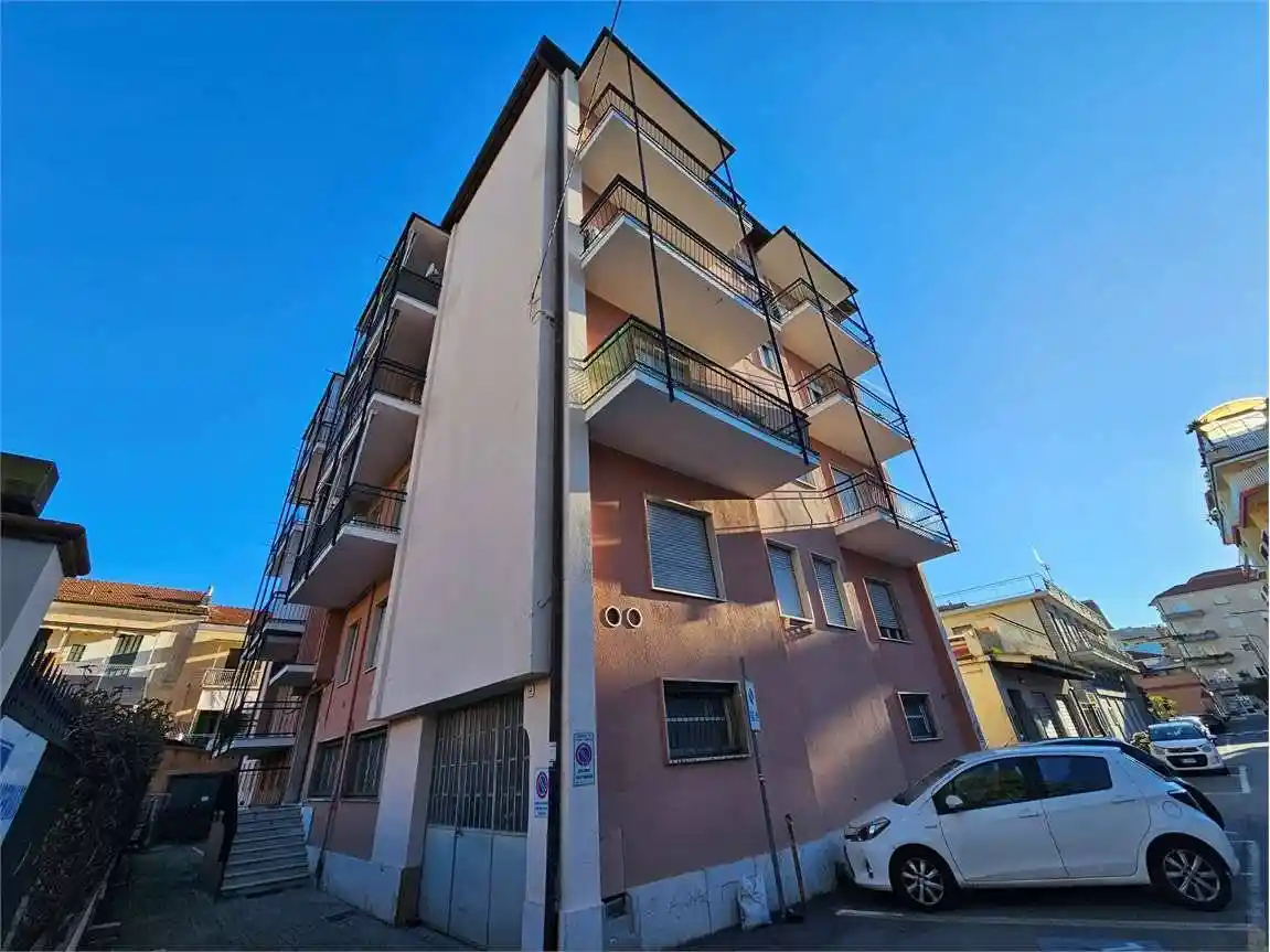 Appartamento in vendita a Diano Marina
