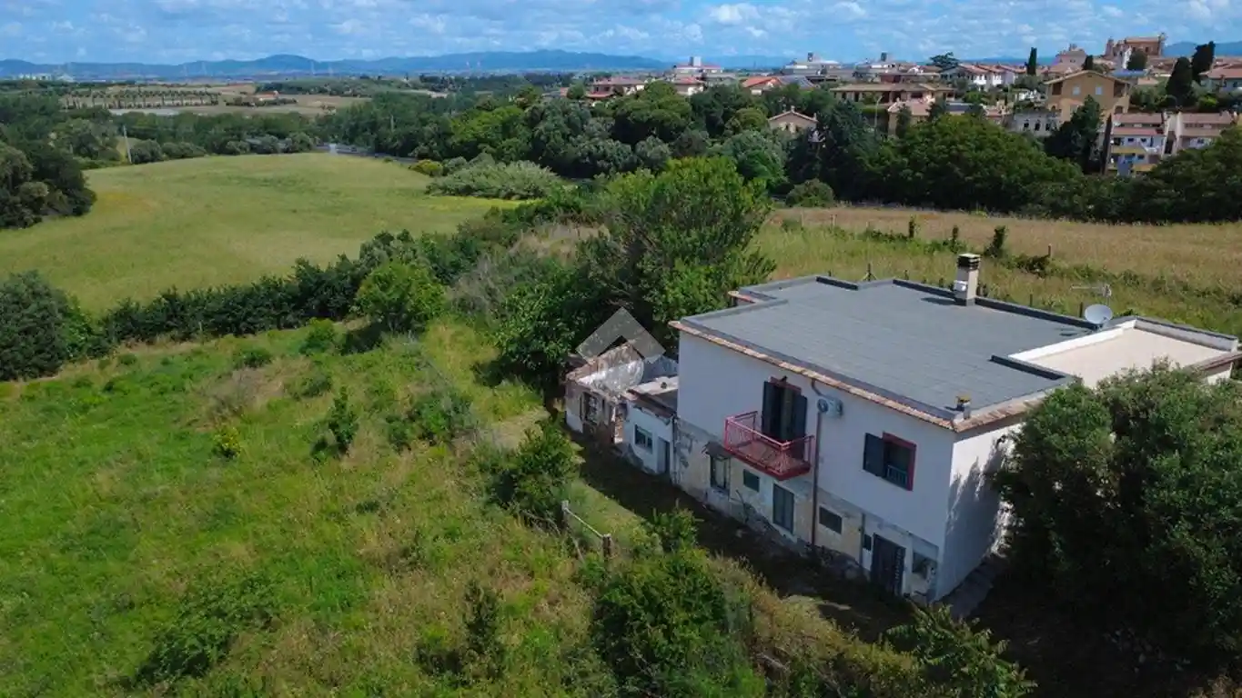 Rustico - Casale in vendita a Montalto di Castro