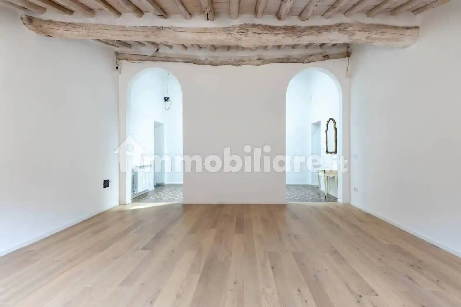 Appartamento in vendita a Lucca