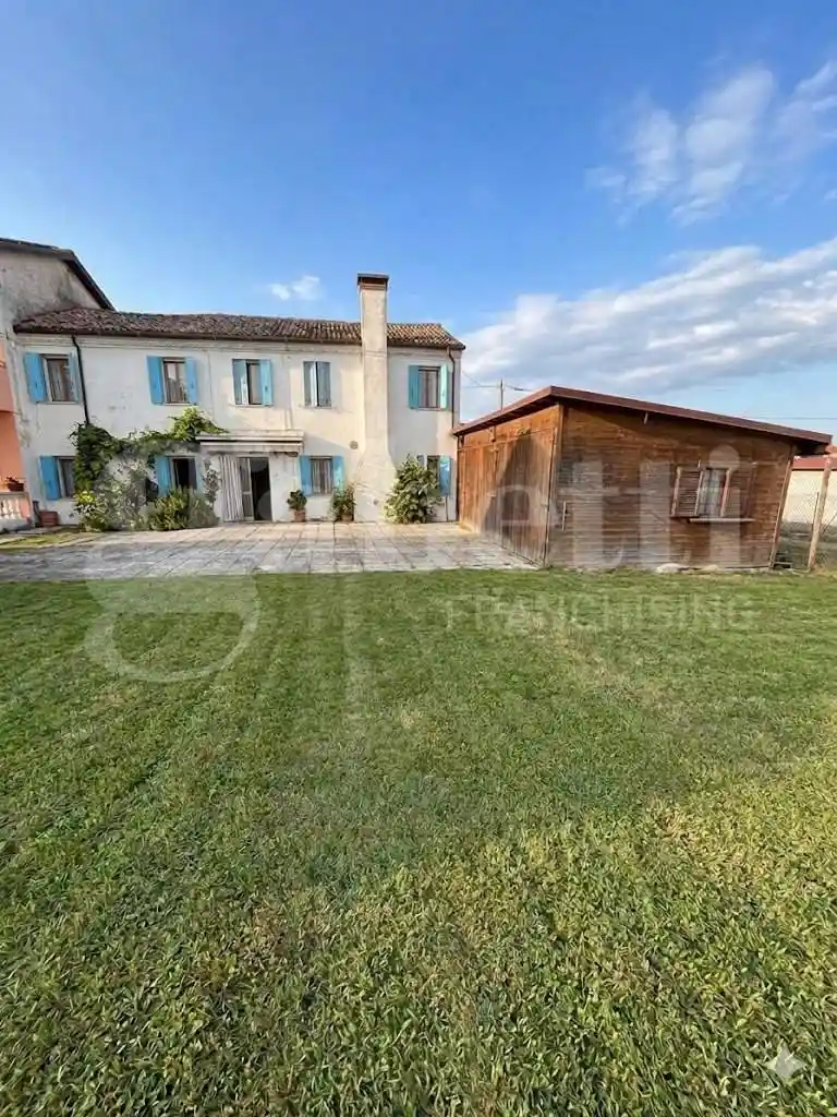 Casa indipendente in vendita a Ceregnano
