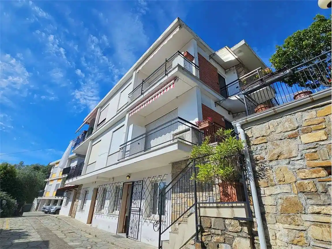 Appartamento in vendita a Diano Marina