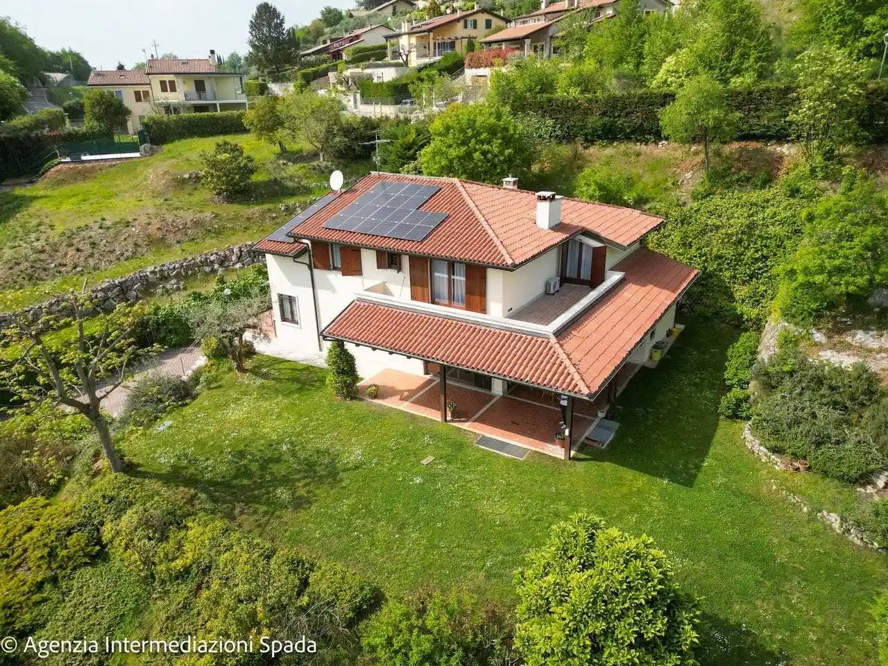 Villa in vendita a Negrar di Valpolicella