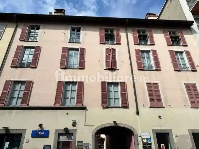Appartamento in affitto a Como