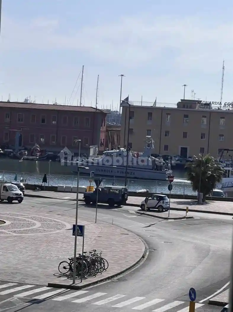 Appartamento in vendita a Livorno