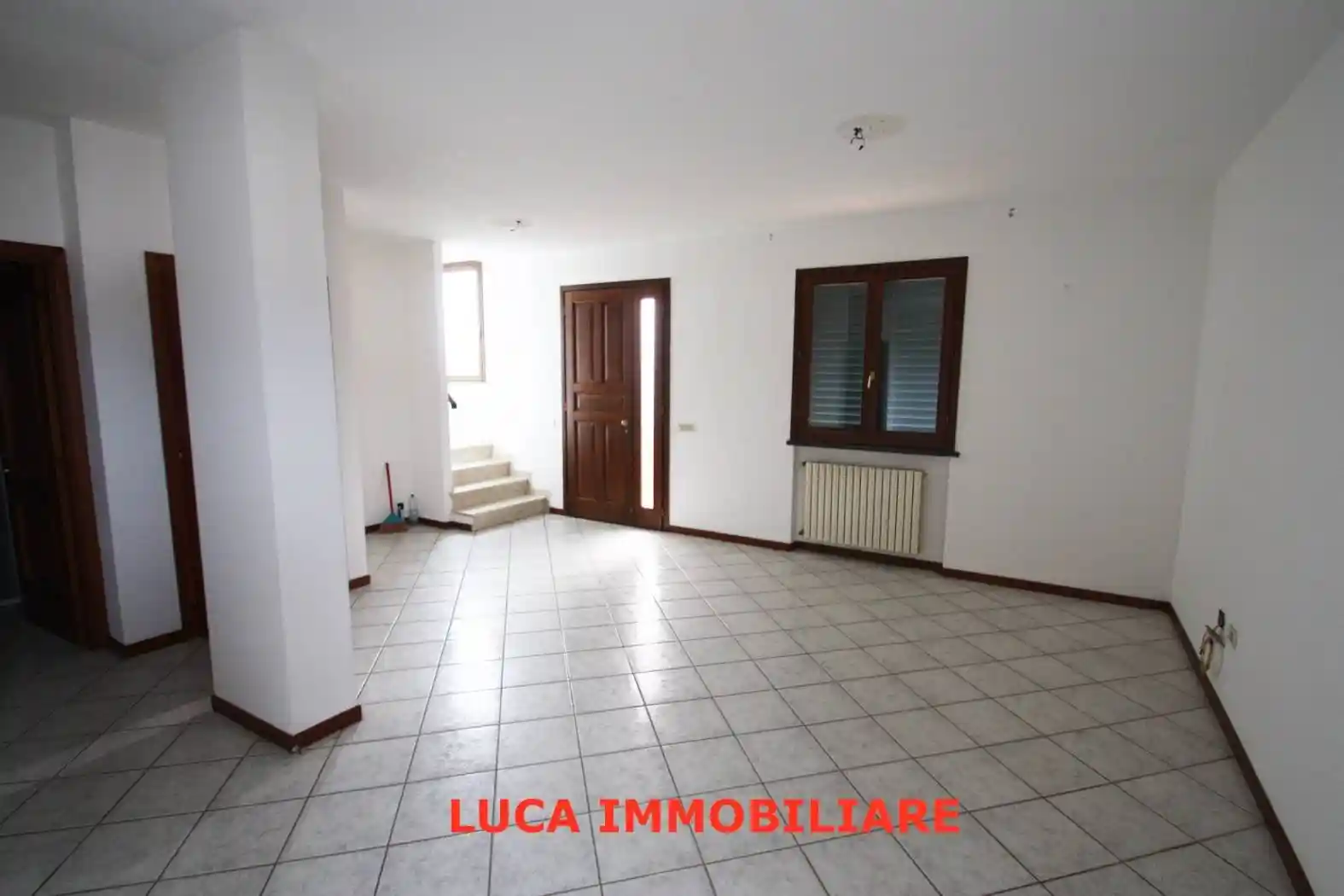 Villa in vendita a Uzzano