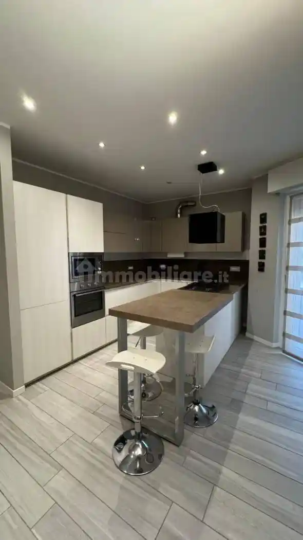 Appartamento in vendita a Verona