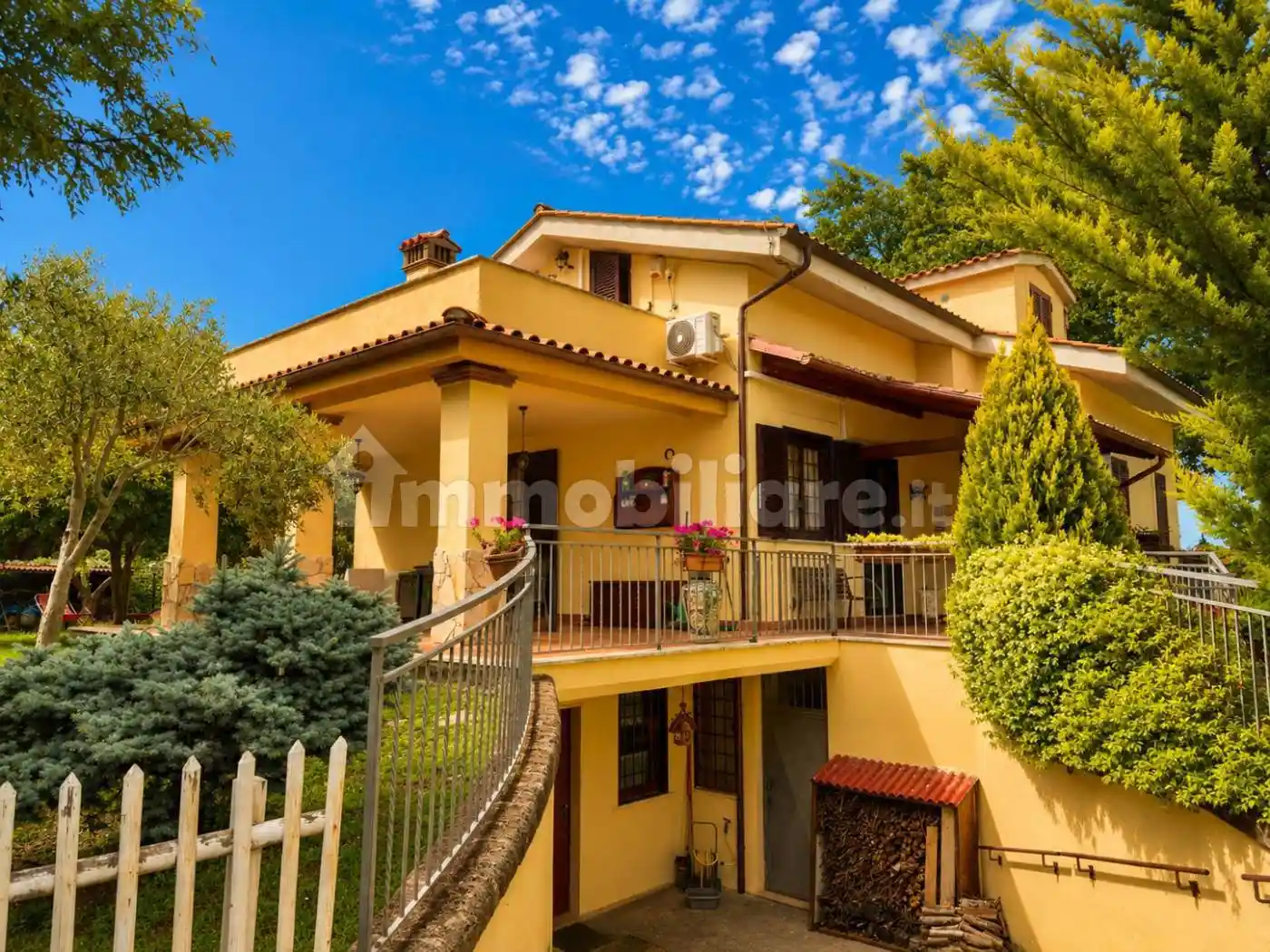 Villa in vendita a Bracciano