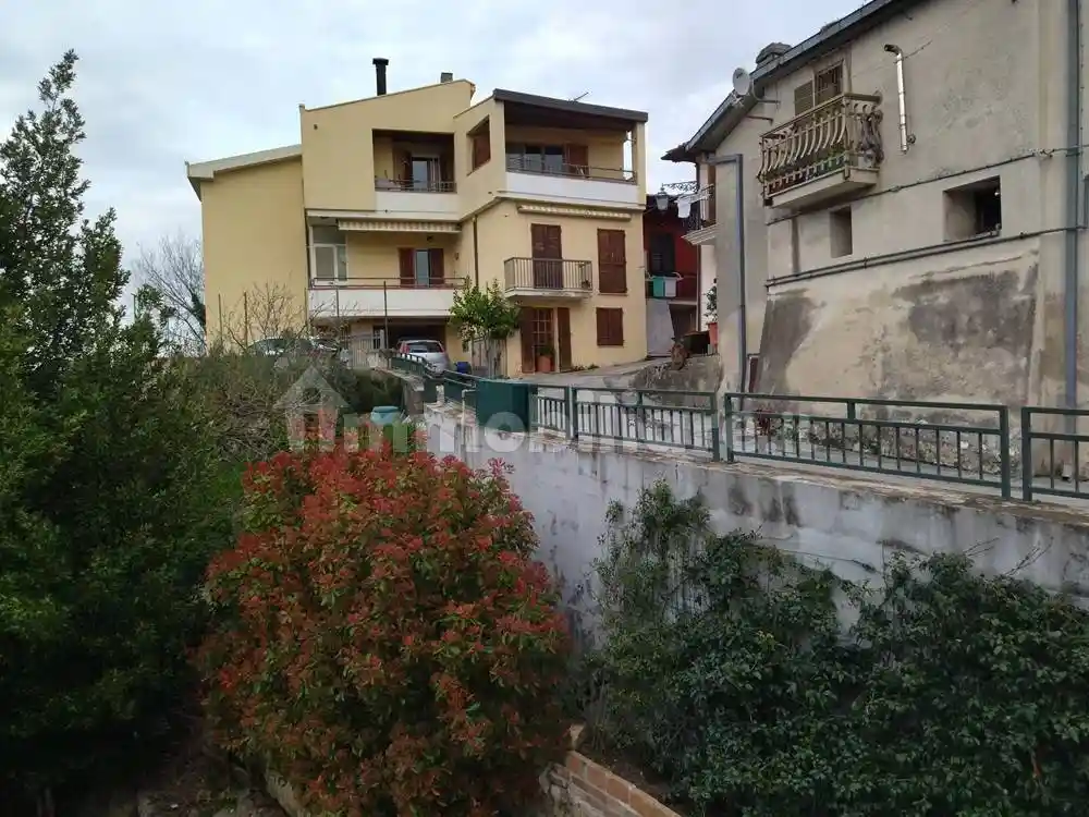 Villa in vendita a Teramo