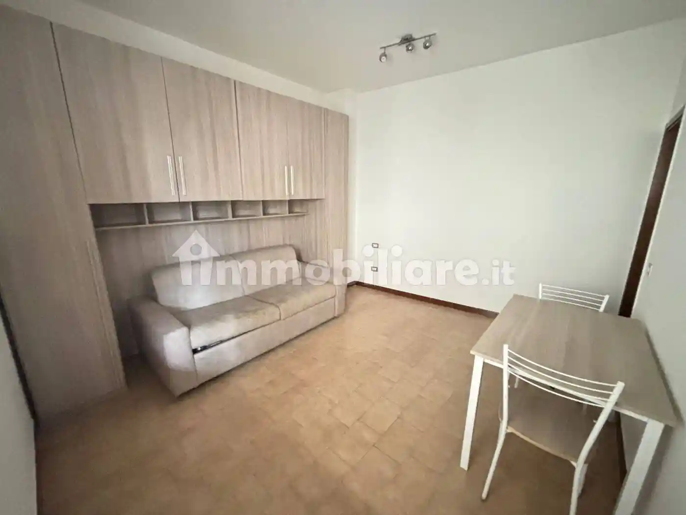Appartamento in affitto a Mandello del Lario