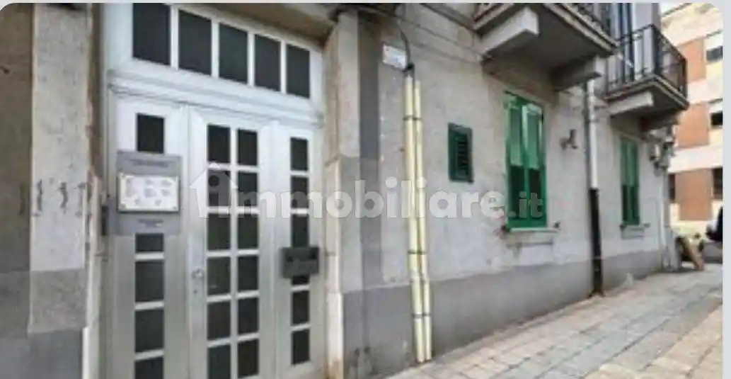 Palazzo - Edificio in vendita a Messina
