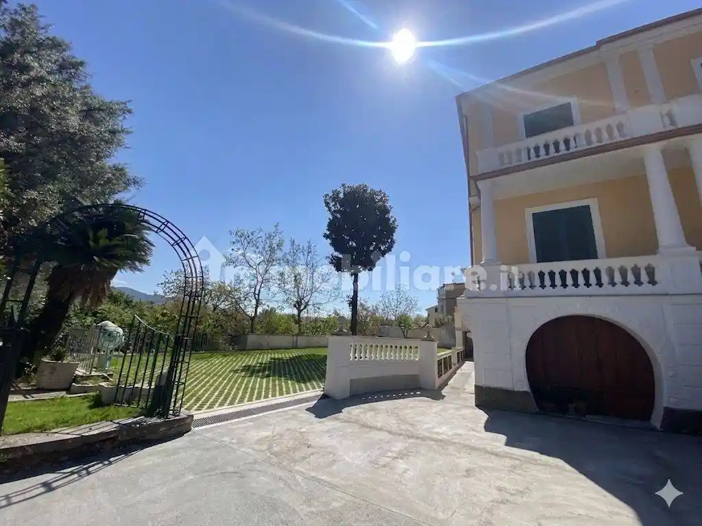 Appartamento in vendita a Cava de' Tirreni