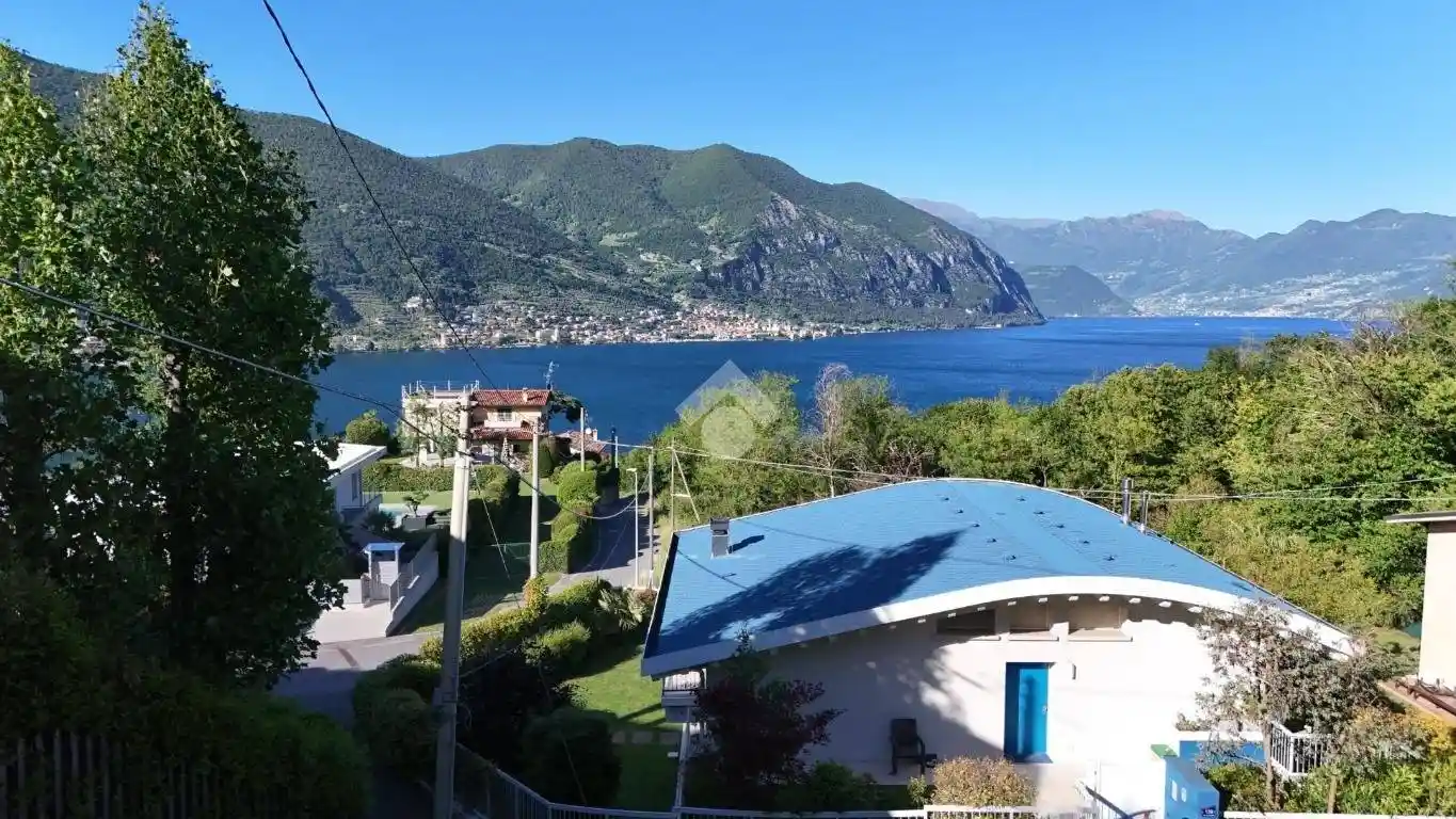 Appartamento in vendita a Iseo