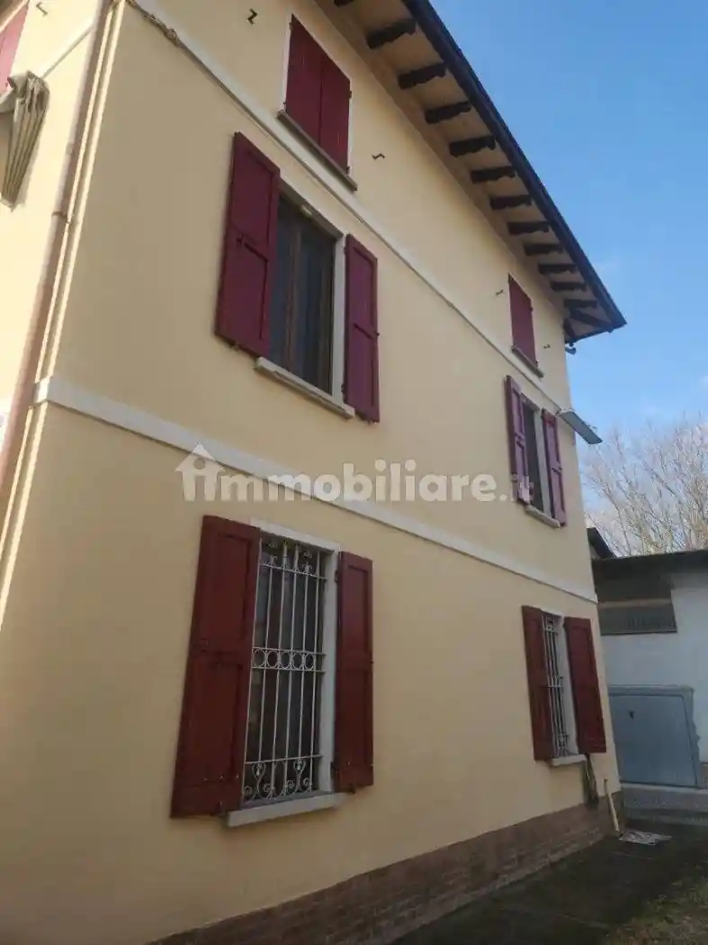 Villa in vendita a Poviglio
