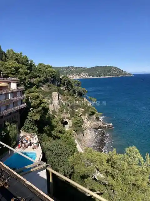 Appartamento in vendita a Andora