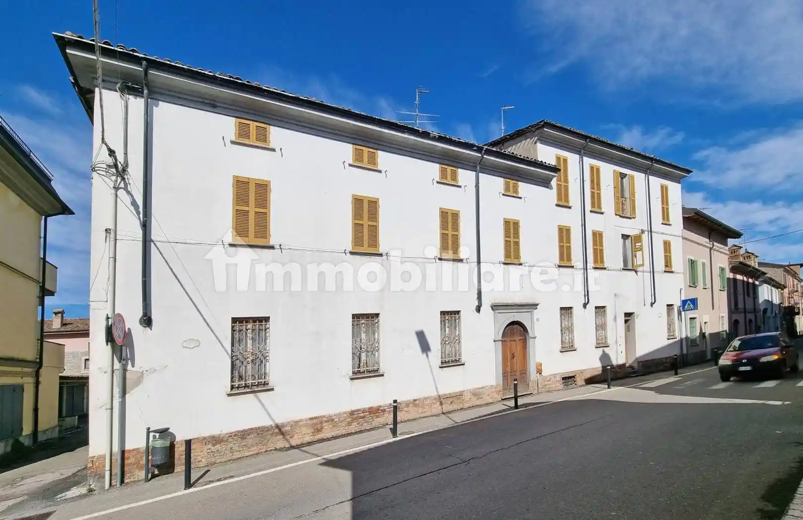 Palazzo - Edificio in vendita a Rivanazzano Terme