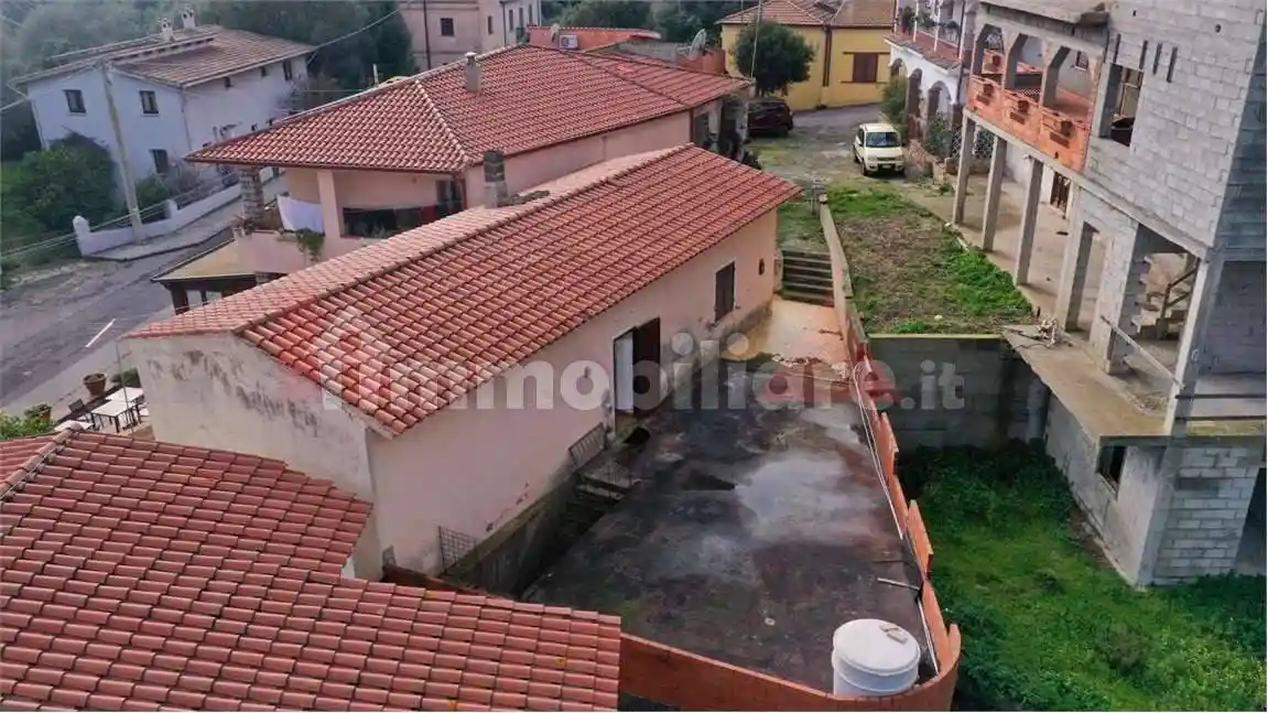 Appartamento in vendita a Torpè