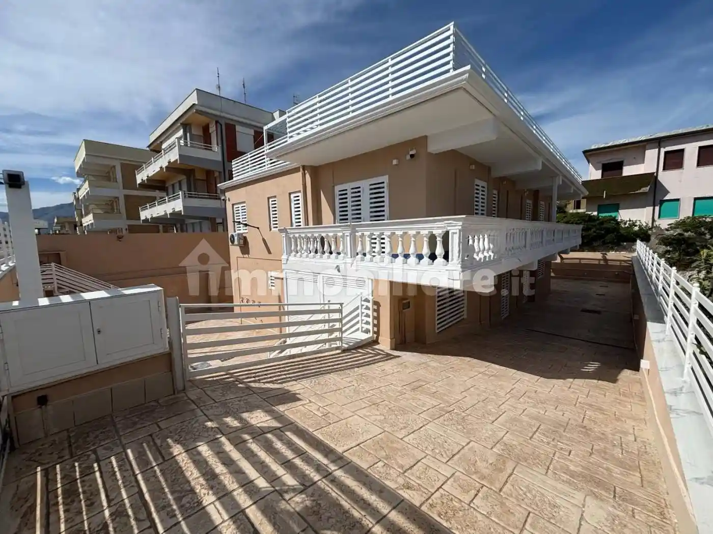 Villa in affitto a Minturno