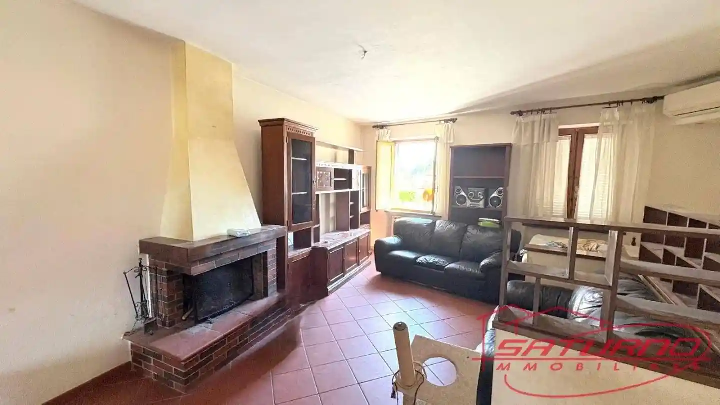 Casa indipendente in vendita a Lucca