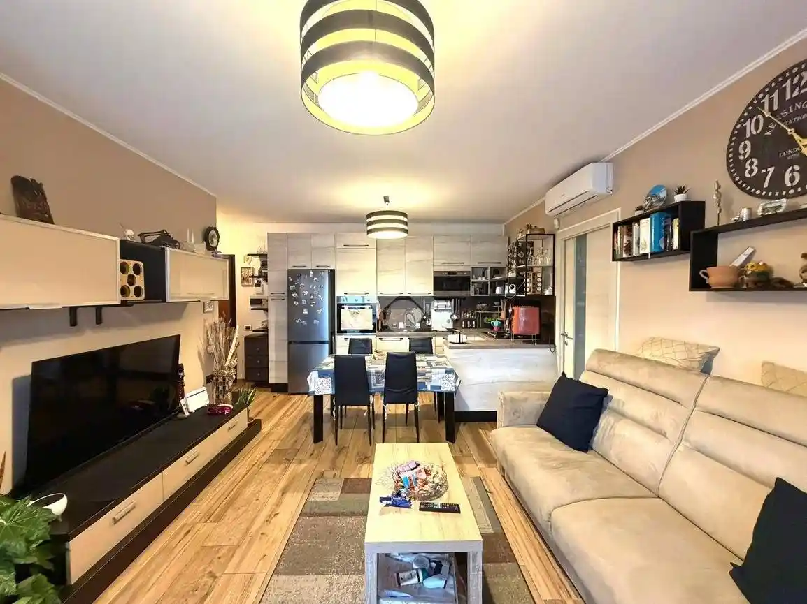 Appartamento in vendita a Settimo Milanese