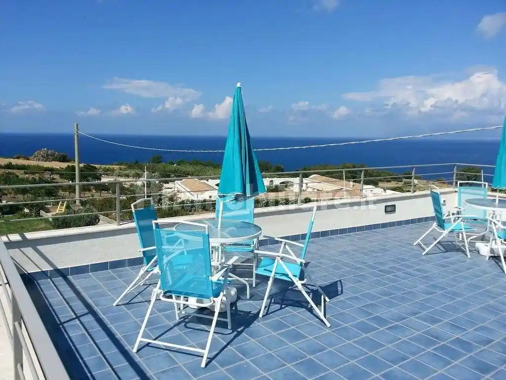 Villa in vendita a Castellammare del Golfo