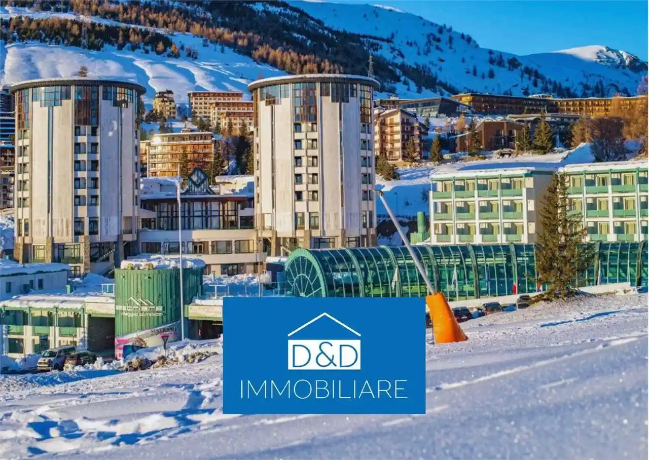 Palazzo - Stabile in vendita a Sestriere