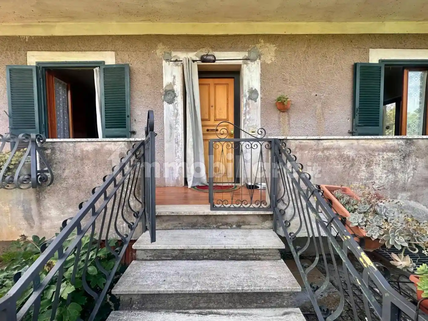 Appartamento in vendita a Grottaferrata