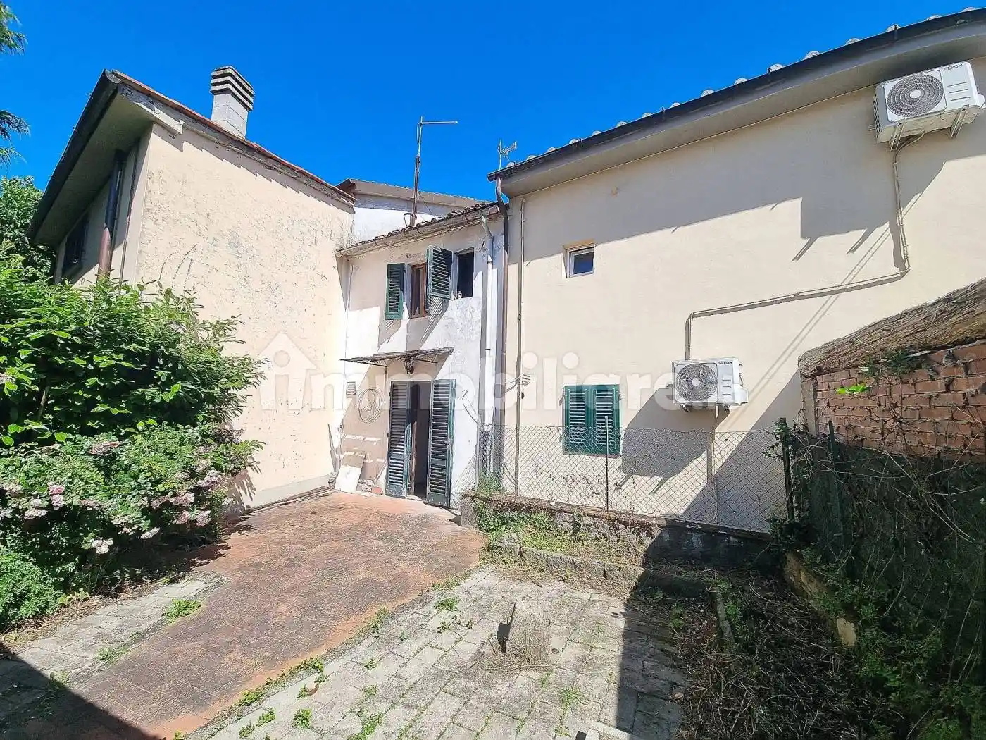 Casa indipendente in vendita a Serravalle Pistoiese